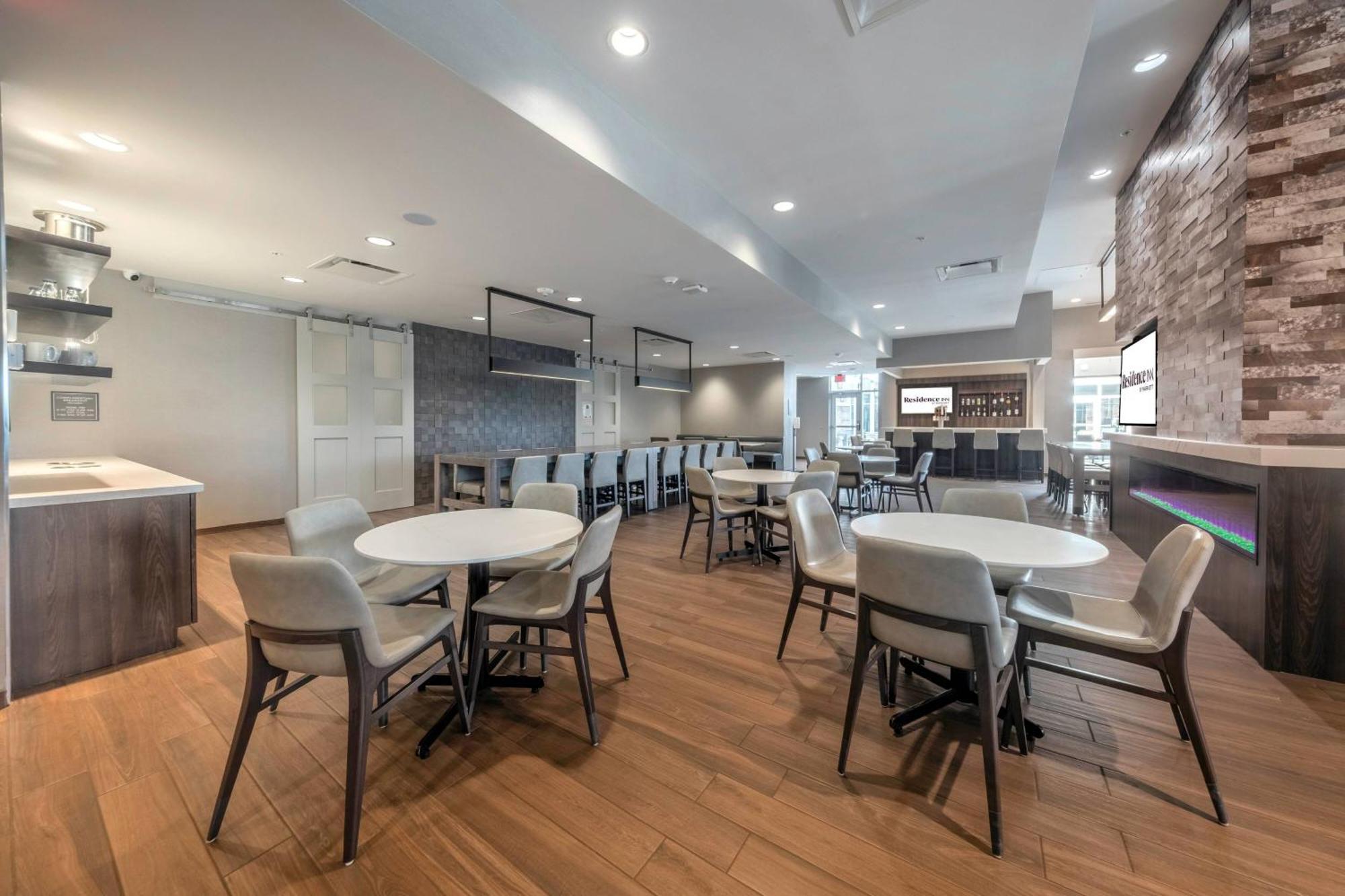Residence Inn By Marriott Richmond At The Notch Short Pump Eksteriør billede